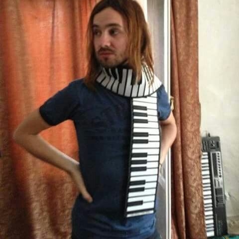 PigsAndPlans's tweet photo. Happy Bday to Kevin Parker 🎈 https://t.co/uJci4a1ZyG