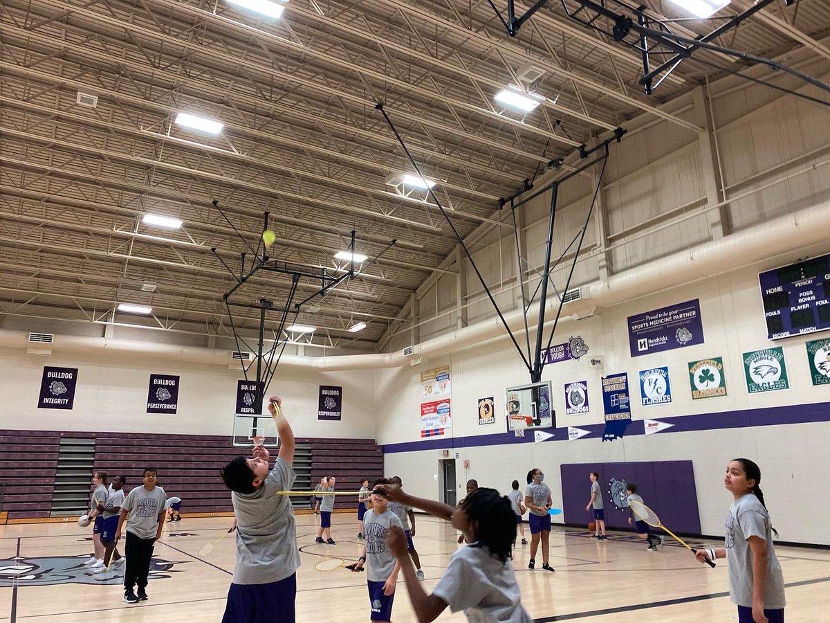 BburgHPE's tweet photo. We ❤️ how @AllThingsBWMS 6th gr #PhysEd classes embraced #pickleball and #badminton games after taught how to start w serve. It’s what #PhysEd is all about- develop competence &amp; confidence in variety of activities for an active lifestyle! #physicalliteracy #lifetimeactivity https://t.co/V7Ioanh3Lf