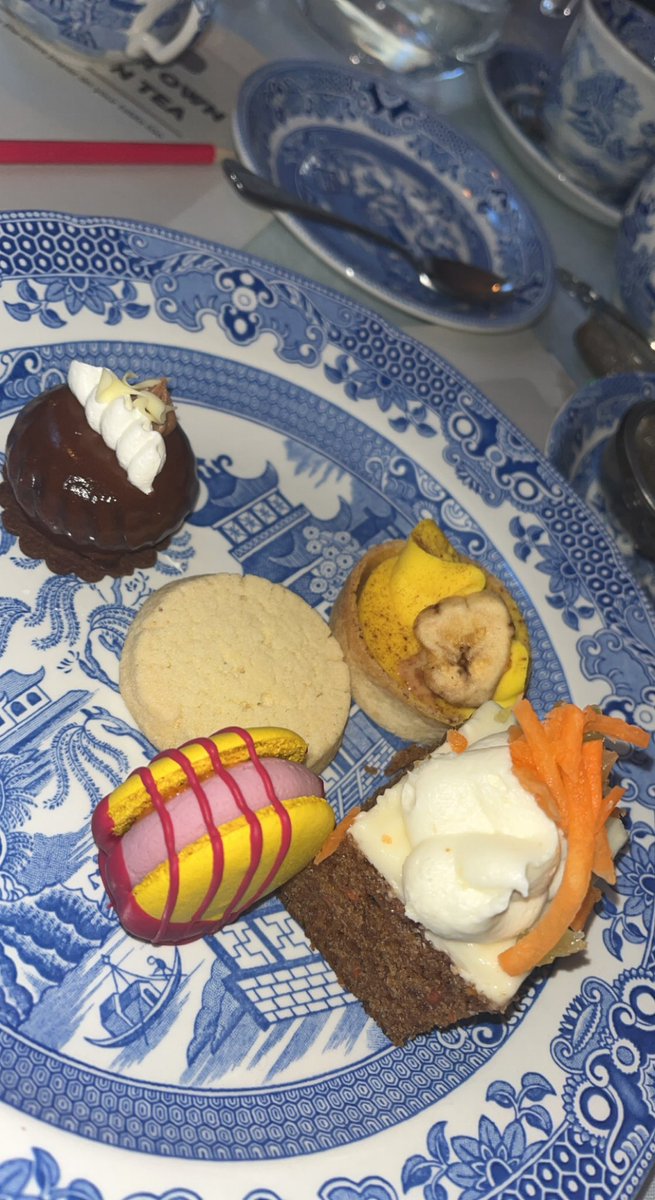 bariSTArs at mackintosh willow tea room ⭐️ <a href="/Hub_Internation/">Hi!</a>