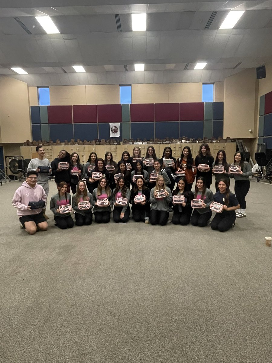 NISDOConnorHS's tweet photo. NCA High School Nationals here we come ! Best of luck to OC Cheer! https://t.co/6adY5HPFrB