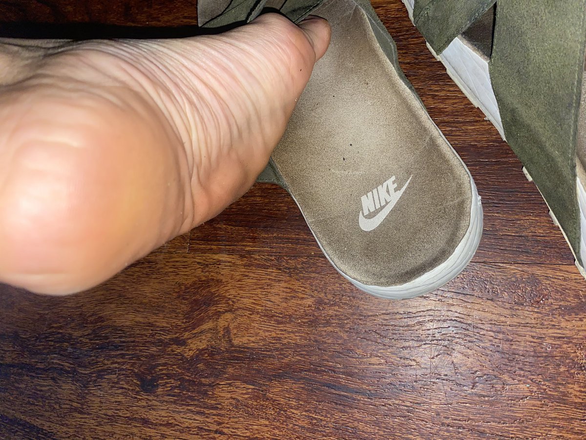 Goddess Amiri👑 on Twitter "Almost ready for the highest bidder. rt