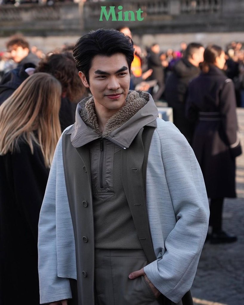 cc021202's tweet photo. the stars are shining today! they are missing you. #MilexDiorWinter2023 https://t.co/q08QnrGpeQ