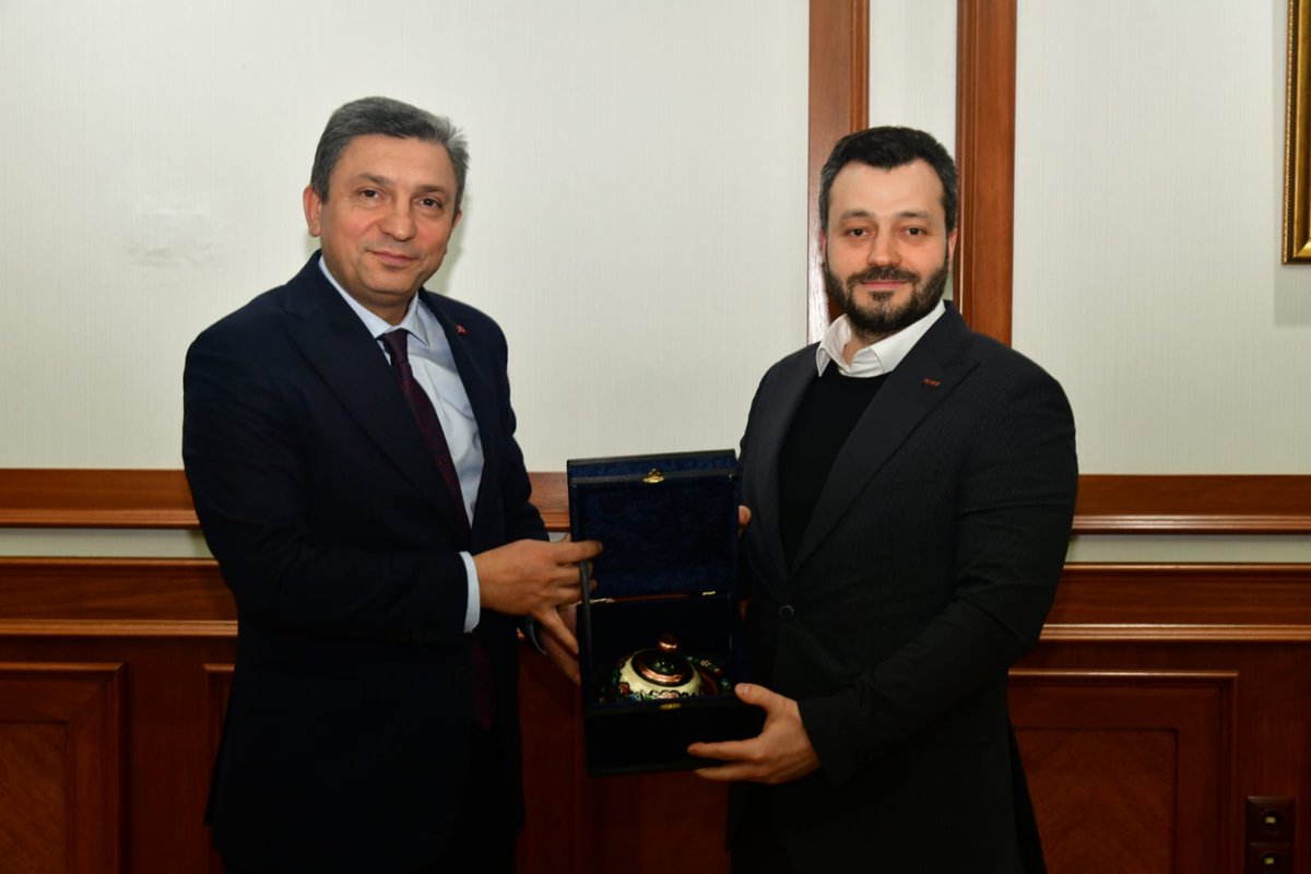 🔸Genel Başkanımız Abdullah Ceylan ve YK üyelerimiz, Malatya Valisi Hulusi Şahin’i ziyaret etti.

🔸 Görüşmede, bölgedeki eğitim çalışmaları ve gençlik faaliyetleri üzerine istişarelerde bulunuldu.
