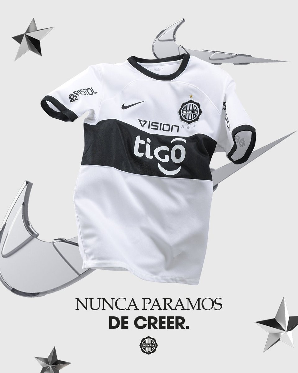 🇵🇾 #FútbolParaguayo ⚽️

• #Olimpia presentó su casaca Home (titular) para la presente temporada.

A los hinchas franjeados… ¿Qué les parece? 

#ActualitySports #ASPy