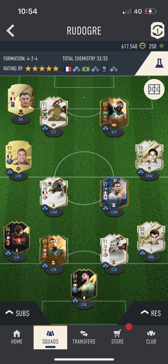 dannunzz_'s tweet photo. @FUTBIN All untradeble https://t.co/97Ax4ipWj6