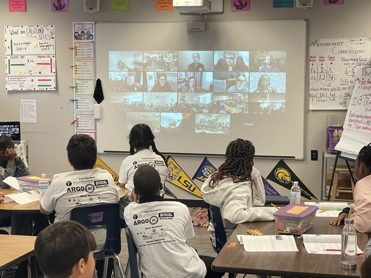 KD5RCA's tweet photo. Class of 29 Stults Road Elementary 
#iDream                                                          #iSign https://t.co/zFkuOLmKjN