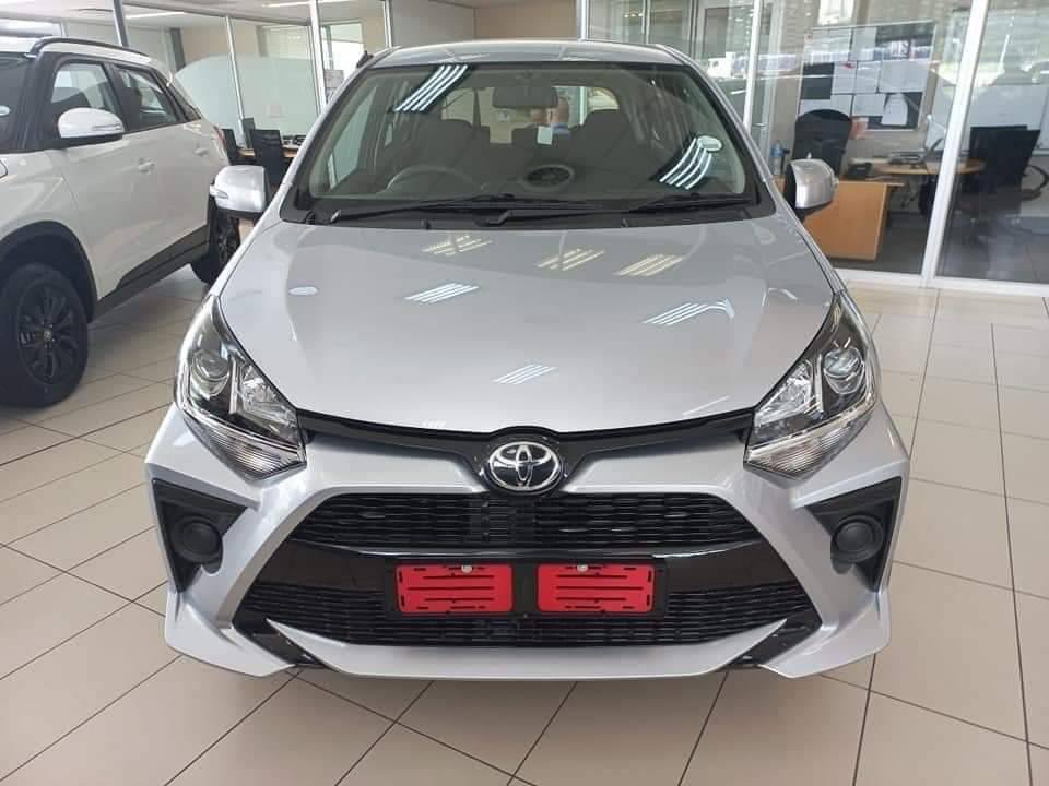 Mpumalanga #MatricResults2022 top achiever is Nkambule Bathobile from Highveld Secondary she  obtained 7 distinctions &amp; brand new TOYOTA. She obtained : Accounting 99%, physical science 98%, Mathematics 98%,Life sciences  97%, Life orientation 95%,Siswati 94% &amp; English 85%.