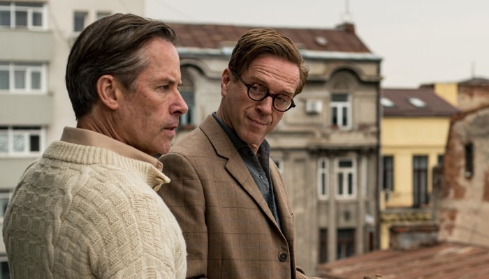 A SPY AMONG FRIENDS (2023) TV Mini-series Trailer: Guy Pearce & Damian Lewis are British Spies During the Cold War [MGM+] tinyurl.com/2n22r9e9 

#FilmBook #ASpyAmongFriends #AdrianEdmondson #AnastasiaHille #AnnaMaxwellMartin #DamianLewis #EdwardBakerDuly #Epix #GuyPearce...