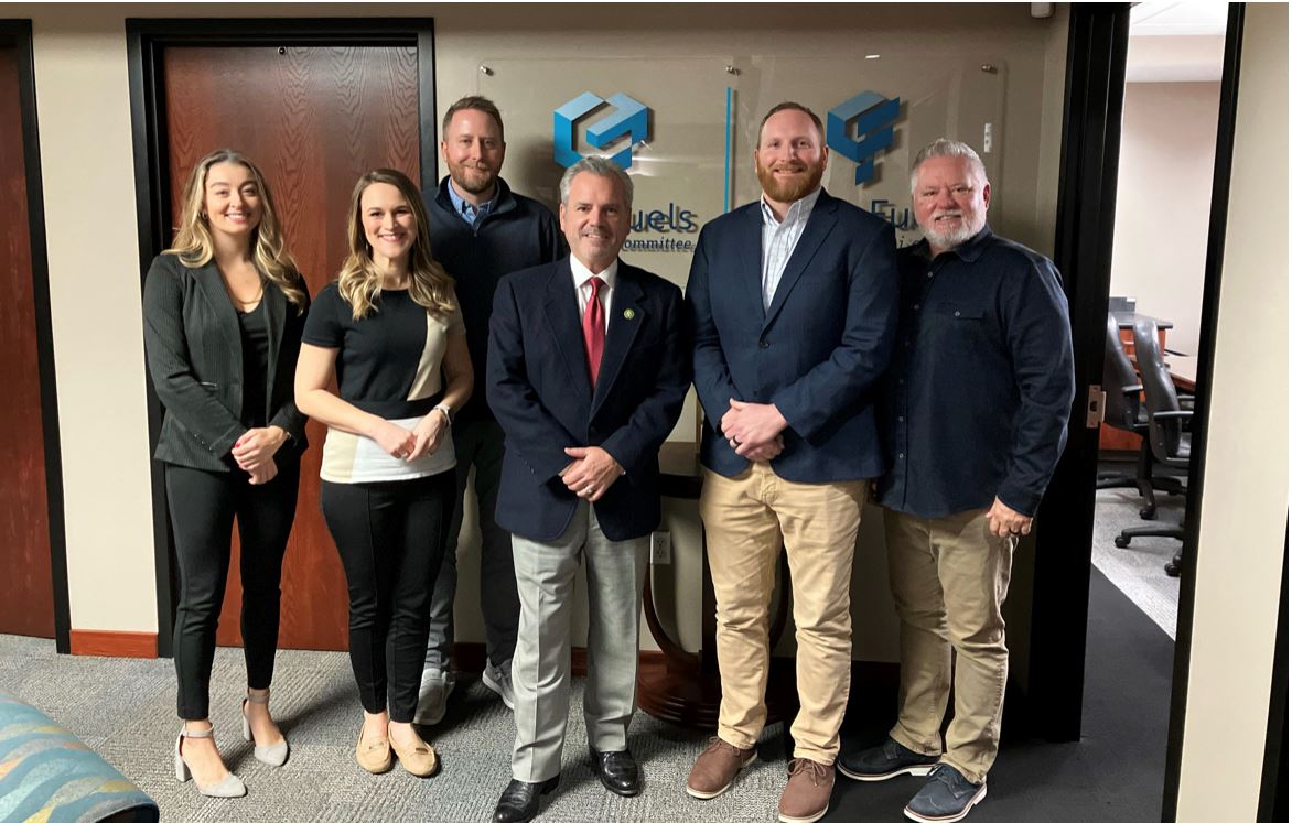 CleanFuelsAA's tweet image. @CleanFuelsAA was happy to host @markalfordkc &amp;amp; @missourisoybean to discuss the biodiesel industry priorities and the role that our members are playing in providing energy security and a cleaner burning fuel that’s better for American citizens. #biodiesel #soybean #mosoy