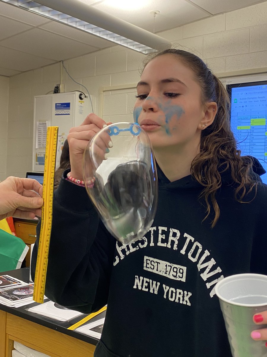 jill_agin's tweet image. Bubble Olympics #NeetaScience Biggest Bubble