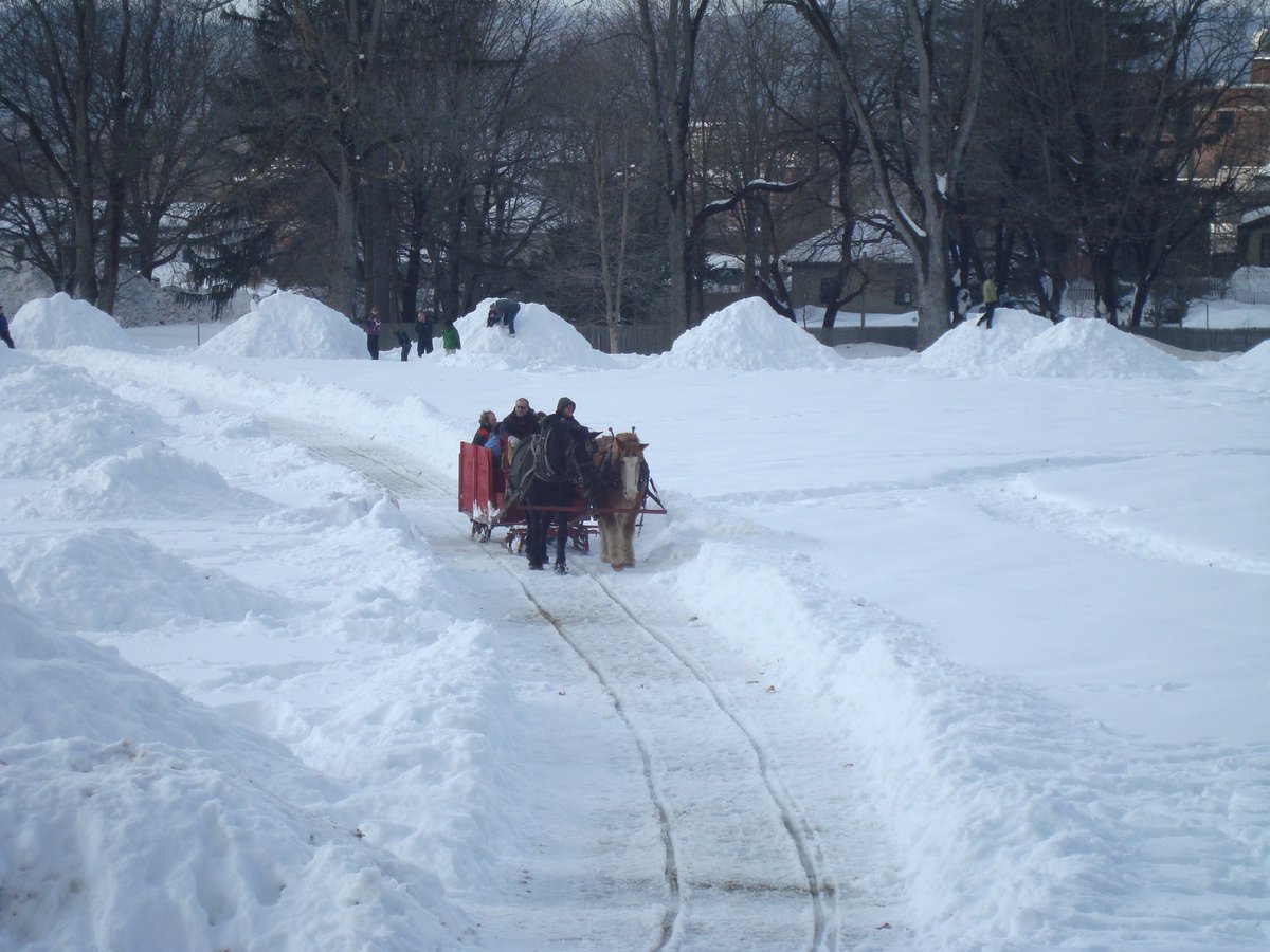 Thank you mother nature for some fresh snow! We hope it will last for Winter Carnival! Flashback to these photos from 2011- one of our snowiest Winter Carnivals in recent memory! What is your favorite Winter Carnival snow based event? ❄️☃️❄️
#greenfieldwintercarnival #letitsnow