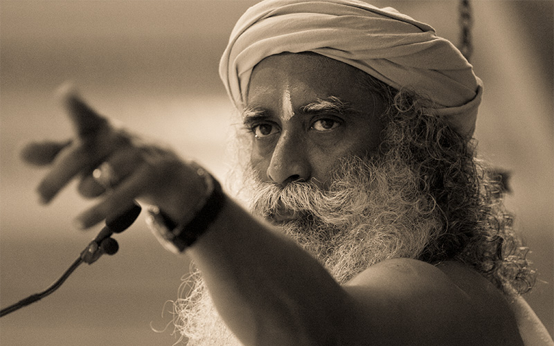 SadhguruJV's tweet photo. I am not here to solace you. I am here to awaken you. #SadhguruQuotes https://t.co/dVHmGqh1yy