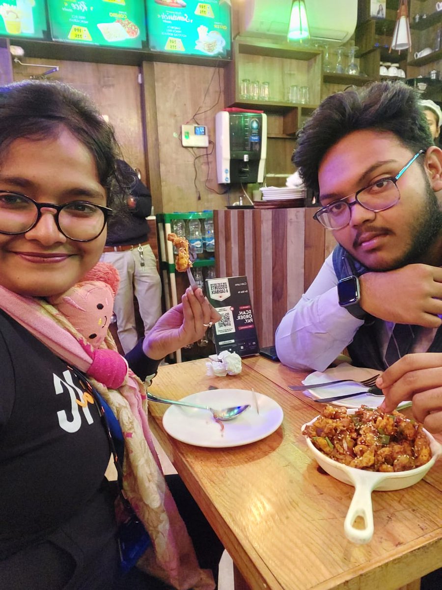 AdityaR33449555's tweet photo. She truly finished me. #dedaf https://t.co/Ltmx2yYjIo