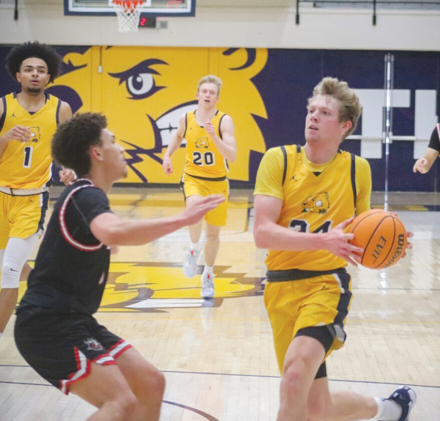 Former <a href="/scc_titans/">SCC Titans</a> standout <a href="/ZNeubaum/">Zane</a> having best year yet for <a href="/BVUAthletics/">Beaver Athletics</a> @BVU_Basketball

messengernews.net/sports/local-s…