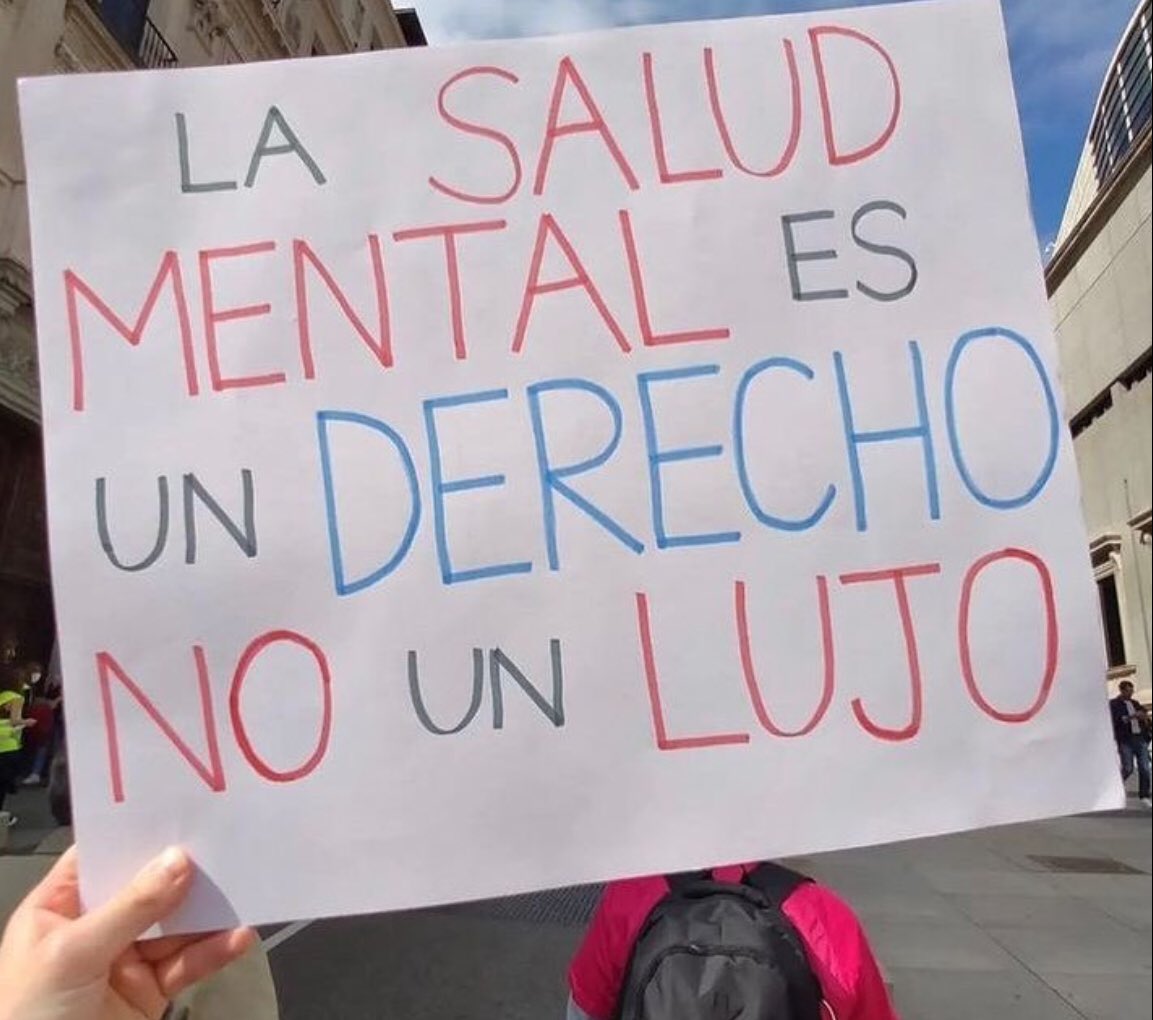 mllorensm's tweet photo. Mañana somos 4.079 aspirantes los que nos examinamos para conseguir una de las 231 plazas #PIR. Aunque es la mayor oferta de la historia de la #FSE siguen siendo muy insuficientes para la demanda de atención psicológica actual y el @sanidadgob debe saberlo #MásPlazasPIR https://t.co/kPLMowpeP9