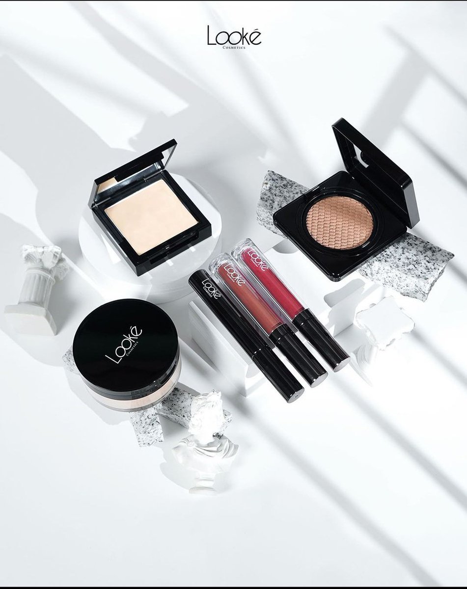 istinkrisnaa's tweet photo. [GET TO KNOW "HYBRID MAKE UP"]

                        - a thread -

@lookecosmetics @LookeUniversity #LookeUniversity https://t.co/BF5atDyt0x