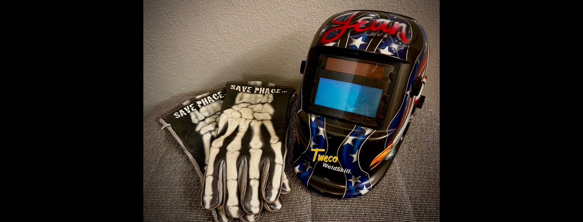Rayna_thegreat's tweet photo. Love my Dads welding gear. I am so glad my son was able to get it after my Daddy passed. 🛠️⚙️🎣🖤🧰 #Daddy #welder https://t.co/Pe79t6hzxy