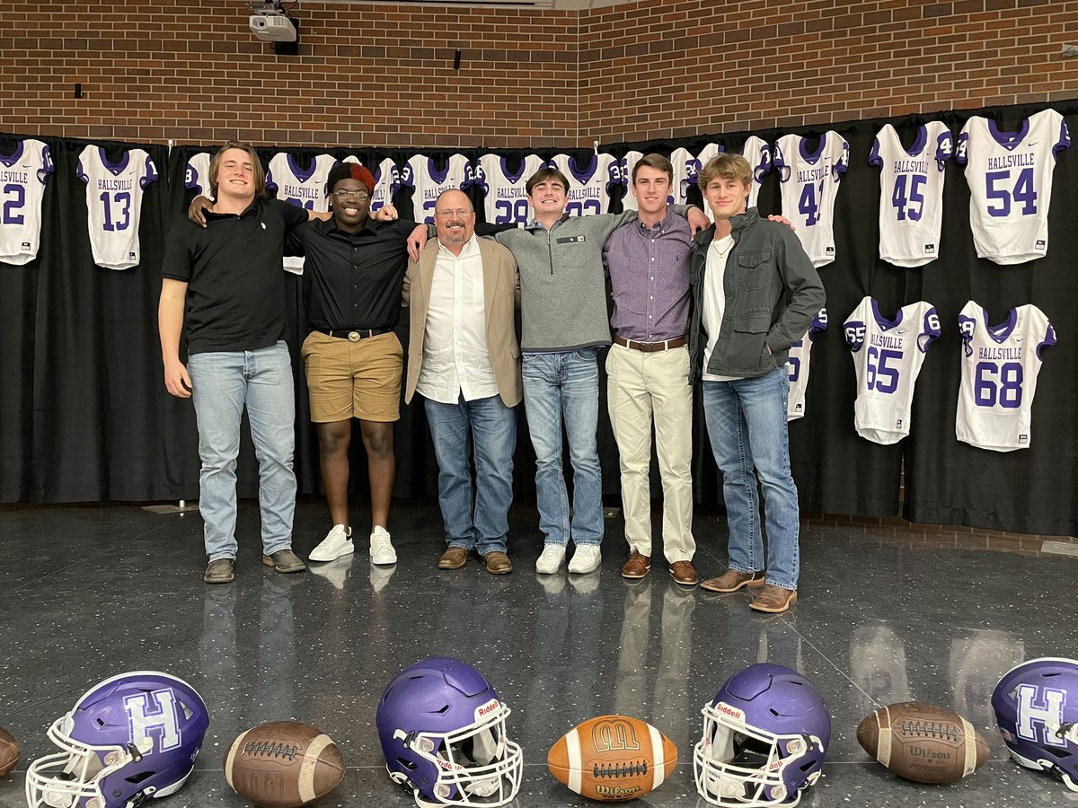 Hallsville Bobcat Football tweet media