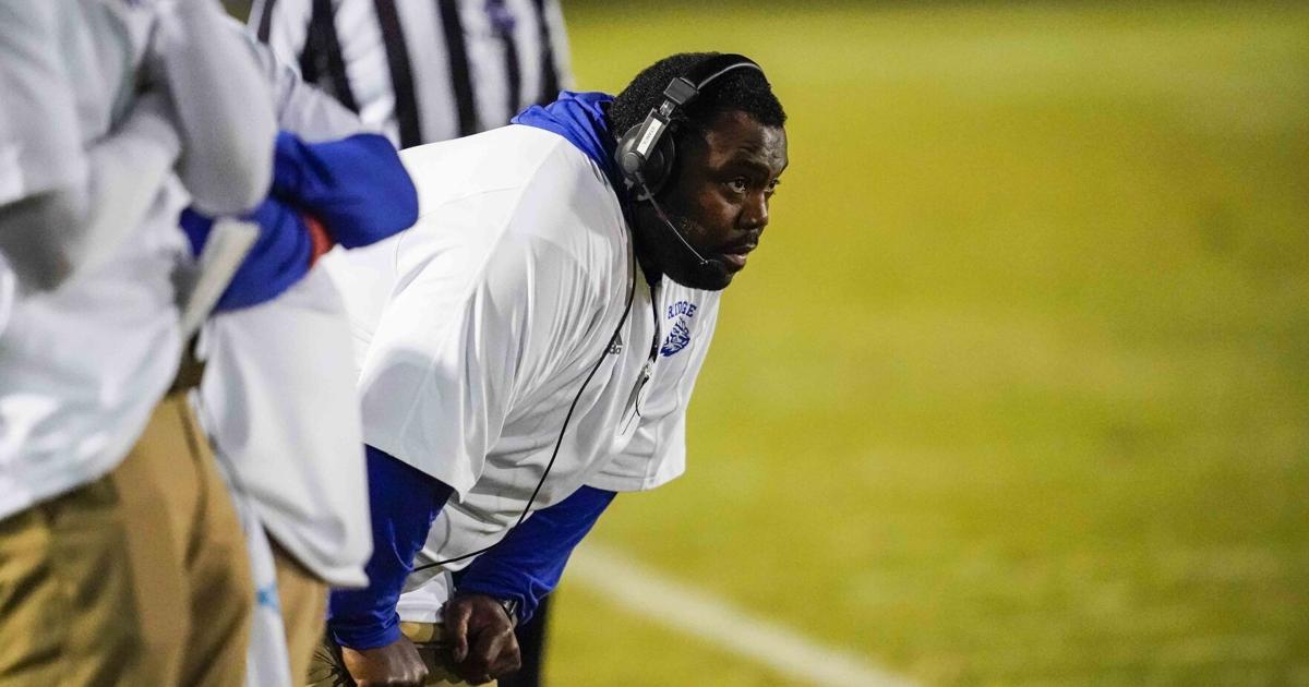 Gwinnett Daily Post (@gdpsports) on Twitter photo Dacula brings Reggie Stancil back to Gwinnett as head football coach <a href="/DaculaFB/">Dacula Football</a> <a href="/DaculaAthletics/">Dacula HS Athletics</a> <a href="/coachStan8/">Reggie Stancil</a> #GwinnettFB bit.ly/3QVpYUv Dacula brings Reggie Stancil back to Gwinnett as head football coach <a href="/DaculaFB/">Dacula Football</a> <a href="/DaculaAthletics/">Dacula HS Athletics</a> <a href="/coachStan8/">Reggie Stancil</a> #GwinnettFB bit.ly/3QVpYUv