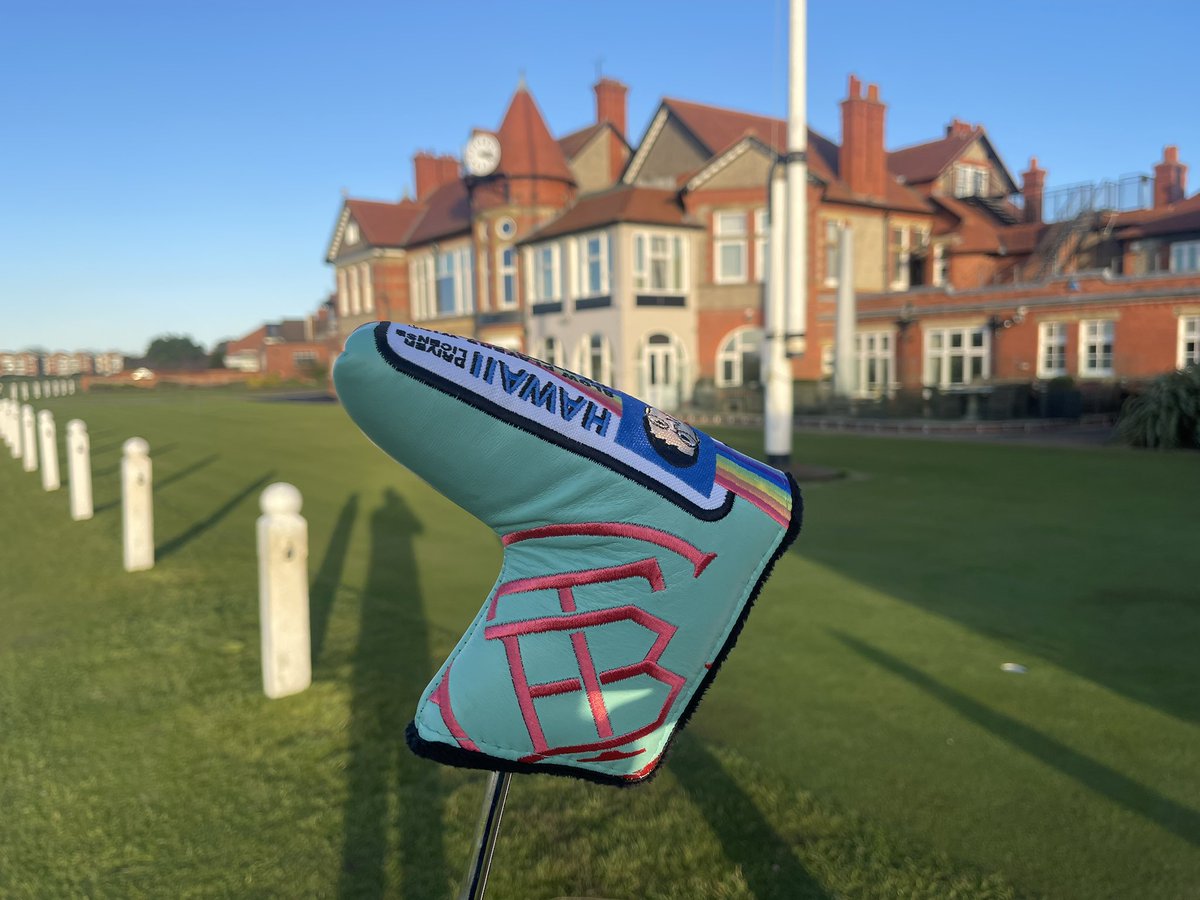 JamesBledge's tweet image. Probably the most flamboyant and ridiculous yet most awesome purchase ever. Thanks @z_blair and @TheBuckClub. She looks great on the links of Royal Liverpool! #mclovin