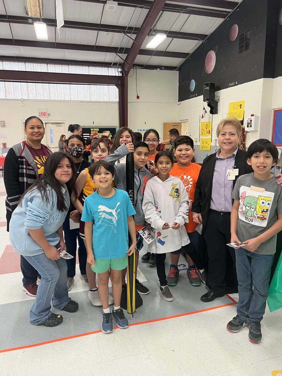 CounselorMISD's tweet image. Great job Wilson Elementary in organizing an excellent career fair for the students! A special thank you to the counselors! ❤️❤️❤️#studentsarethefuture #wilsonelementary #mcallenisd