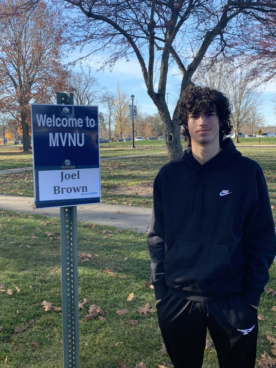 sarahebrown6's tweet photo. Visit to MVNU for Track #highjump #longjump #regionalqualifier #firstyeartrack #multisportathlete https://t.co/T31fDQ6eXm
