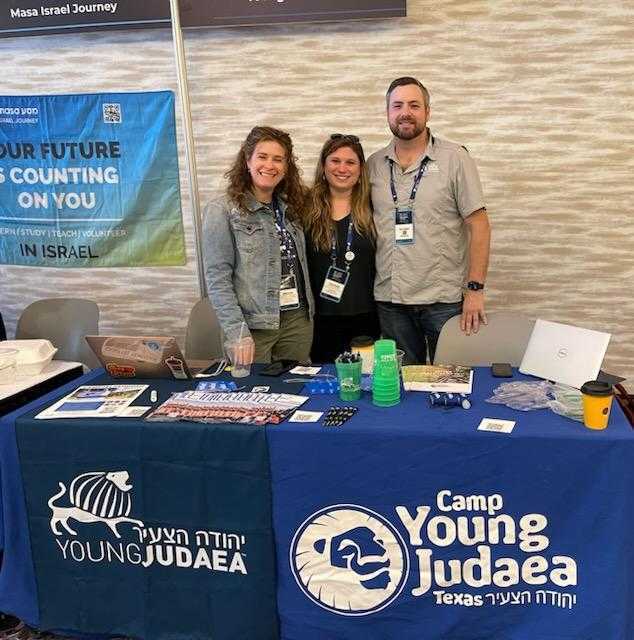 Rebekah Raz (@telyehudah), Mac Lindner (@cyjtexas) and Talia Goldin (<a href="/yjyearcourse/">Young Judaea YC</a>) are representing Young Judaea at the IAC National Summit where 2800 Jews from around the world have gathered to connect and strengthen relationships between Israelis and Americans!@israeliamerican
