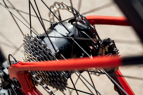 ebikesinternatl's tweet photo. MAHLE SmartBike Systems X20 ePowers the New Lightweight eRoad Orbea GAIN #eRoad #eAdventures #smartmobility #ePoweredbyMAHLE #emobility #OrbeaGain #bikes #MyOrbea #bikelife https://t.co/jt0kRflHQh https://t.co/lWoSDXYuAd