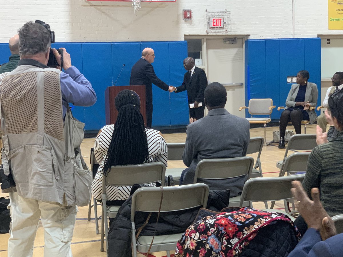 Congratulations to @aceworcester on their acquisition of the former Seven Hills Charter School on Gage St with support from @RepMcGovern. A true asset to our African American and refugee community.