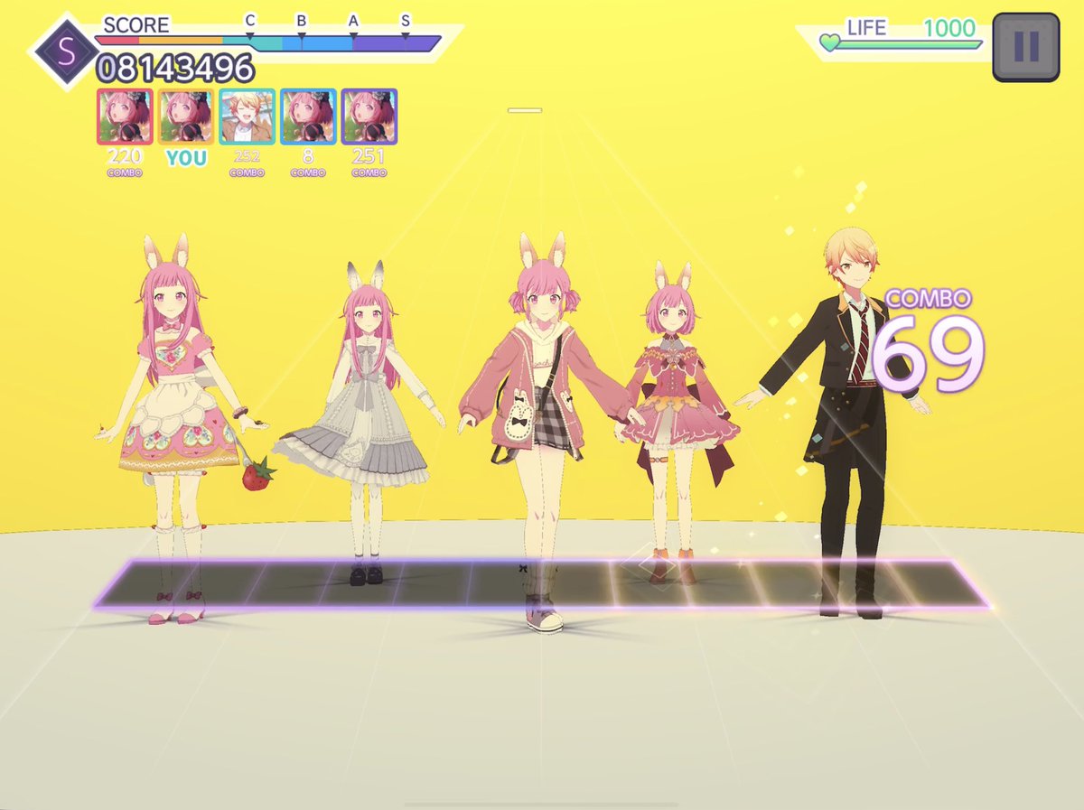 moco2umi's tweet photo. かわいすぎましたありがとうございました🌟🍬🐰✨ https://t.co/gX746bZ3pD