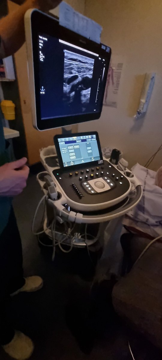 VascularCph's tweet photo. ESVS ultrasound workshop in Cph. Now carotid ultrasound. We are enjoying expert tutor Bejamin Sandholt in action.@ESVSmembership @Rigshospitalet @VascularCph #esvs #vascularultrasound https://t.co/aQX7Yi7pPh