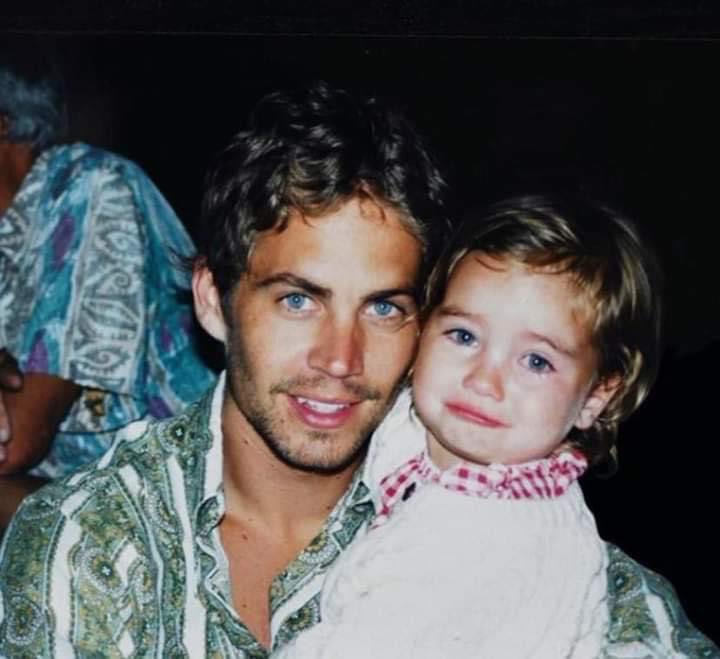 enzacensura's tweet image. chicos, la hija de Paul Walker se casó y miren quién la acompañó al altar 🥲😭🥲😭
