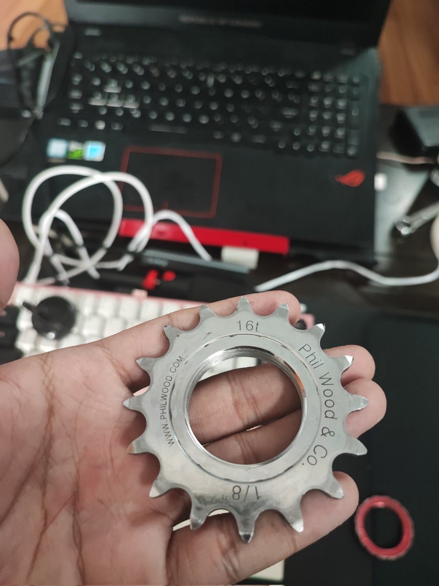 Michaeliivan's tweet photo. WTS 
Cog Phil wood 16t 
Kondisi masih mulus spt di foto
Lok jaksel 
Bisa via marketplace 
Harga dm aja 
#fnfjb https://t.co/FOnSjlN9OO