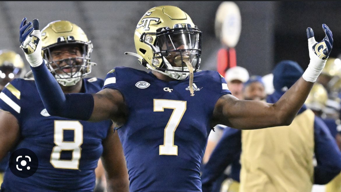 DevinCollier9's tweet photo. I will be at the university of GA Tech this weekend🐝 #AGTG #229made #404 @rockerlee229 @GaTechRecruits @CoachSherrerGT @therealkwat https://t.co/gvx1KNOVKH