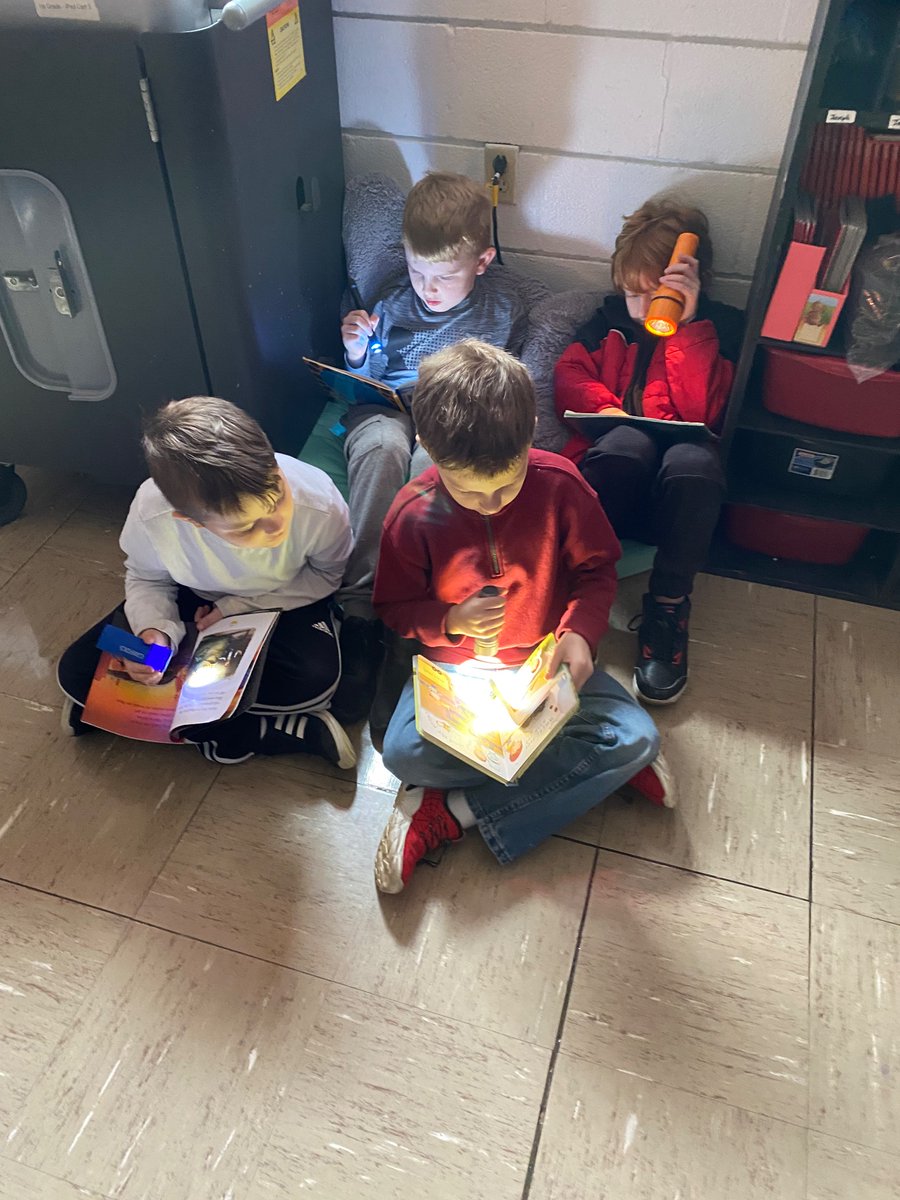 Angie Berni tweet media