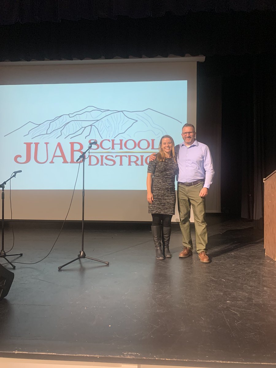 Sarah Ledon tweet media