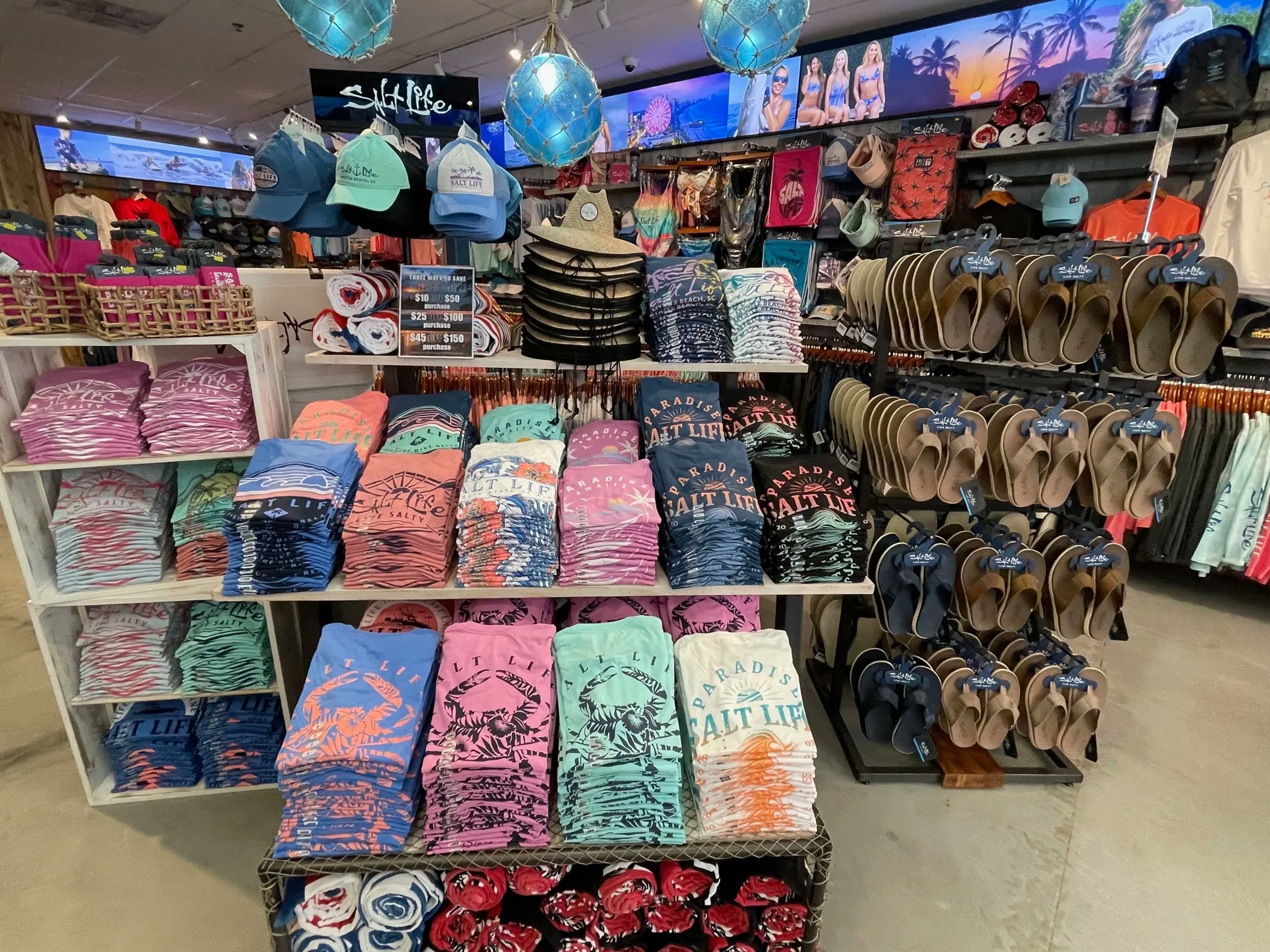 Salt Life on X: It's never too early to plan your next beach trip! 🏖️  Stop by one of our Salt Life Retail Stores and stock up. 🎣 🏄‍♀️ Find a  store