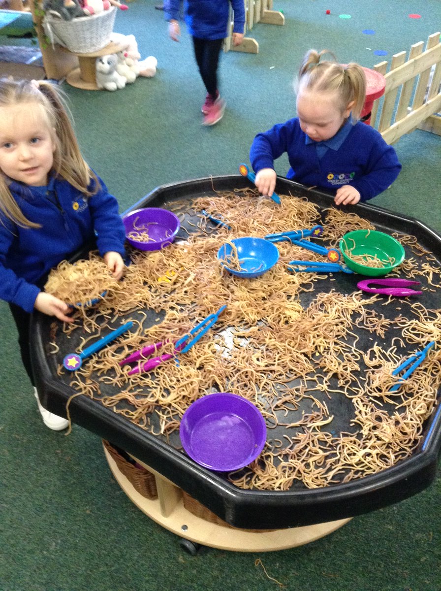 Mrs Challinor tweet media