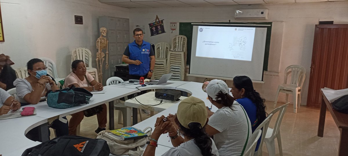 Erinzøn Centanarø tweet media