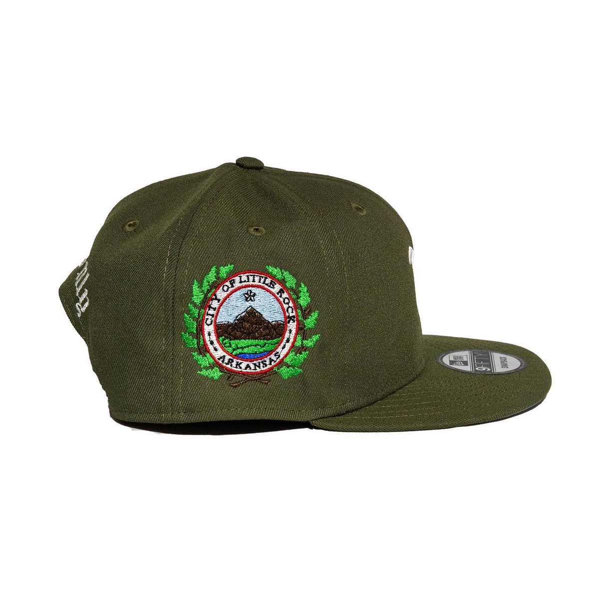 LocalsOnlyCloth's tweet photo. “Olive Green”

Today. Noon.

https://t.co/KBkAMd1nya https://t.co/Heyz3OJC3L
