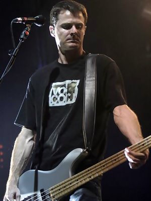 77MASH's tweet photo. #OnThisDay, 1964, #GregK - #TheOffspring https://t.co/wVDPHTnzqI