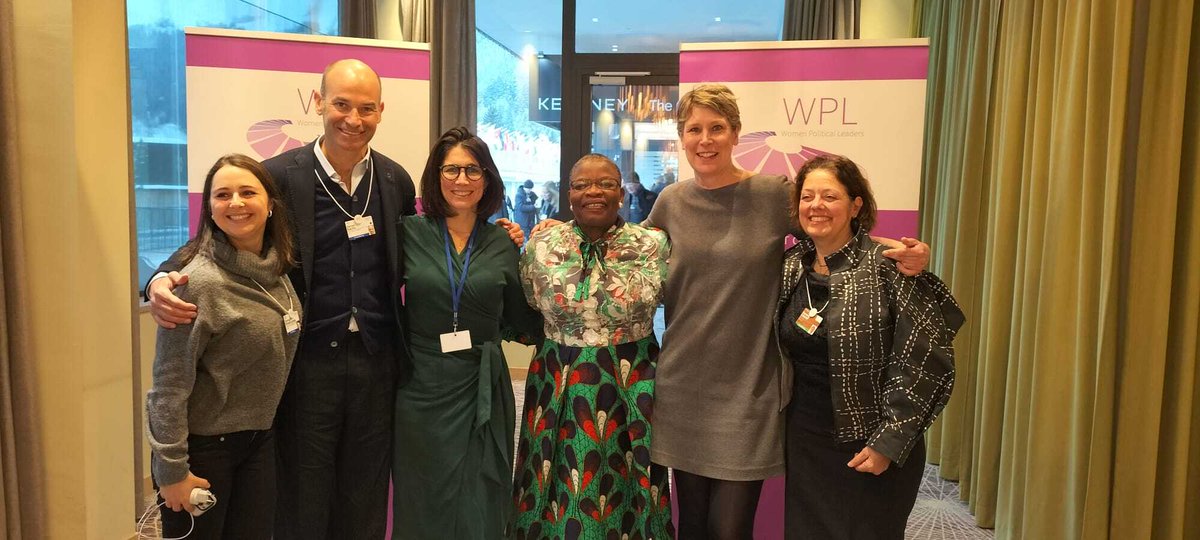 ✊🏽 20 leaders, 2 hours and 1 plan to fight back against the physical and online abuse faced by women politicians. We co-hosted an event with <a href="/WPLeadersOrg/">Women Political Leaders</a> at #WEF23 to discuss how. Watch this space 👀

#ViolenceIsNotPartOfTheJob