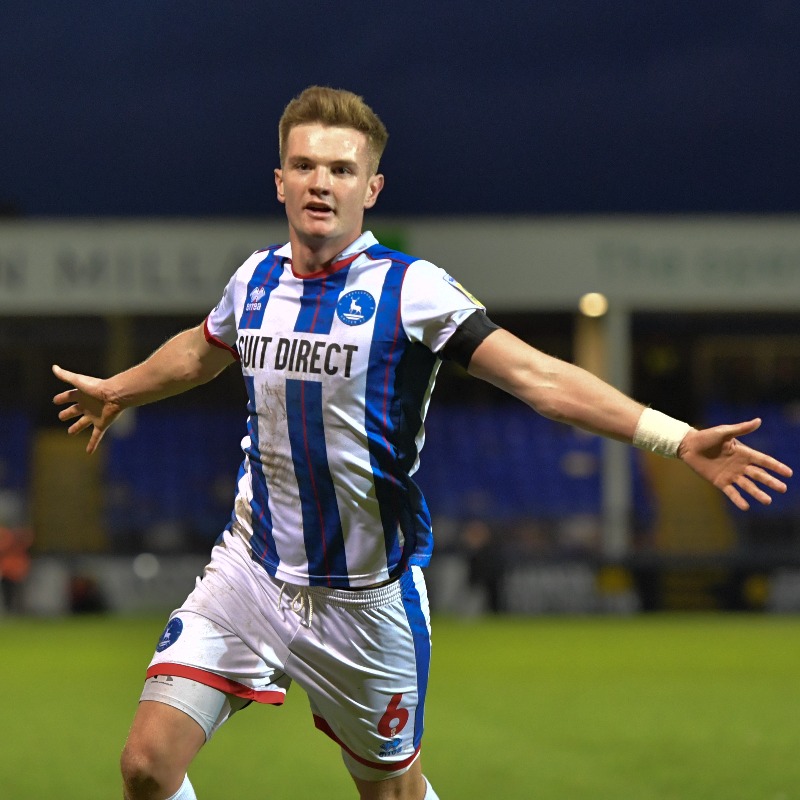 Official_HUFC's tweet photo. We can today confirm the departure of Mark Shelton.
The Midfielder joins National League side @OfficialOAFC on a permanent deal ✍️
Some amazing memories & moments. Thank you @Mark_Shelton8 🤝
#HUFC