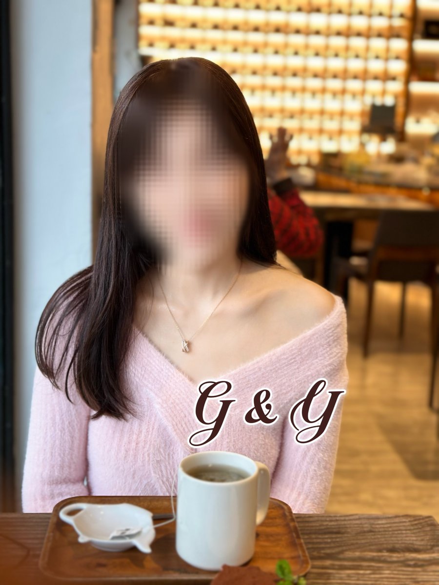 老公說…
等一下單男來的時候
妳要小露一下香肩
這樣才吸引人家
真的是這樣嗎🤔🤔🤔
你們說說看☺️❤️

#喝咖啡認識再去色色約會
#單男請附自介和生活照
#老公喜歡就會回你哦 https://t.co/xaEWAlCtuF