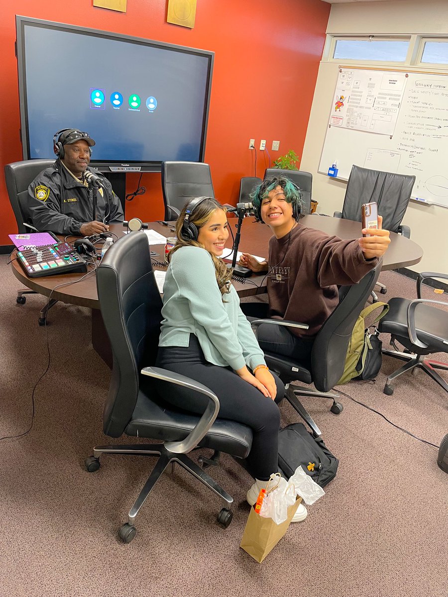 My dream was realized yesterday at <a href="/CHSJackets_/">Colton High School</a> I finally got students to create an episode, write the script, &amp; host it! My ❤️ is so happy &amp; proud. THIS is #studentvoice and the reason I started @CJUSDChats in the 1st place. Thx to Denise &amp; Duke for taking the lead 🙌🏾 #CJUSD