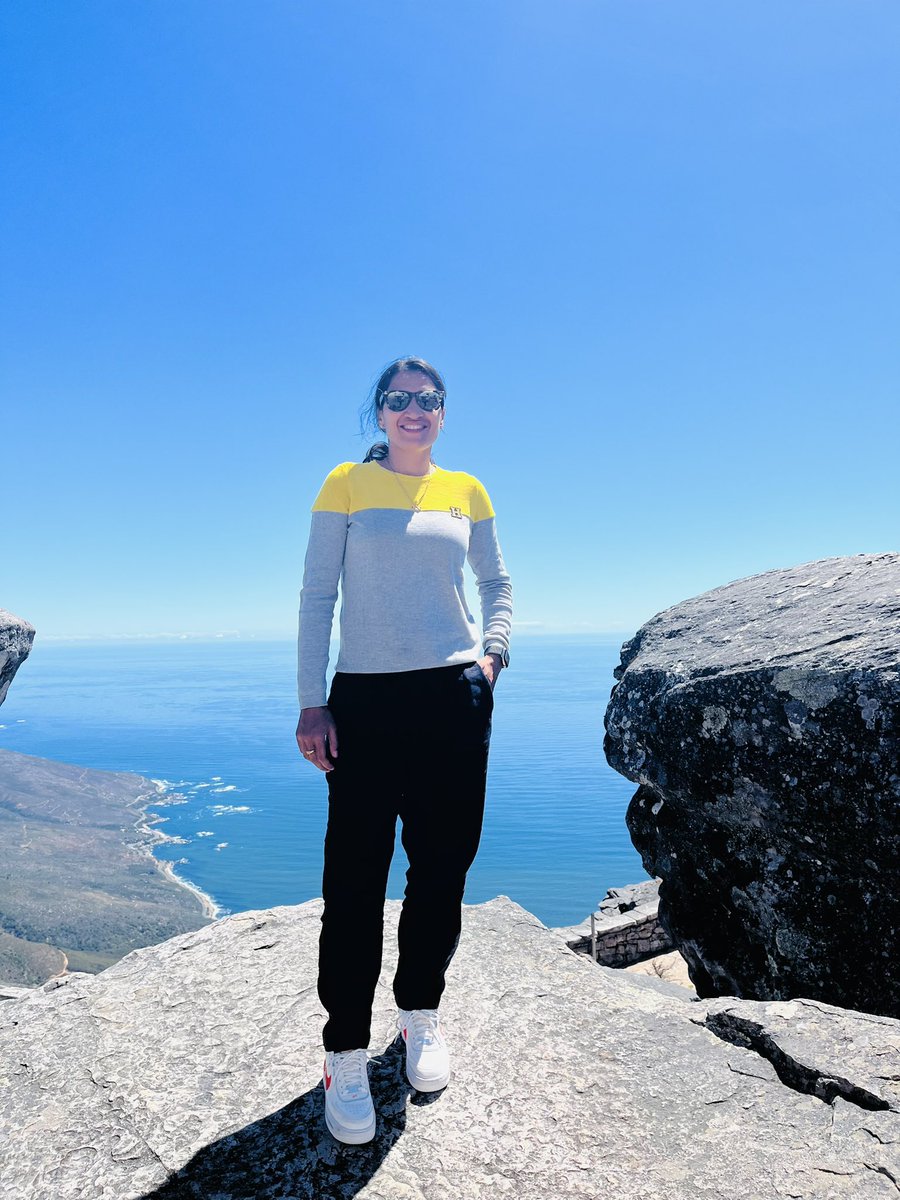 imranirampal's tweet photo. A well day spent in Cape Town , Table mountain πΏπ¦
#tablemountainview #tablemountaincapetown #beautiful https://t.co/fJgnQ7JtOU