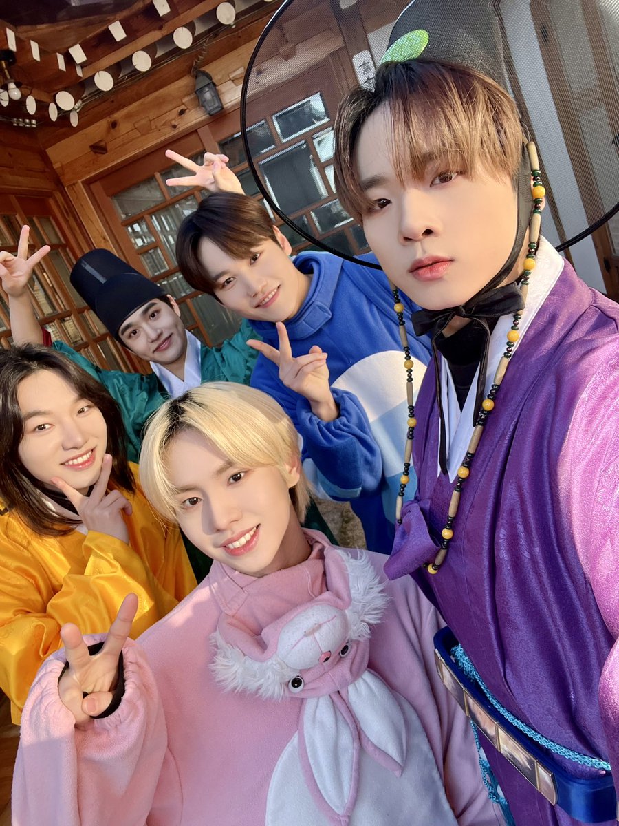 foudien's tweet photo. The cutest 🥰 #MCND https://t.co/3rWFKDxXfB