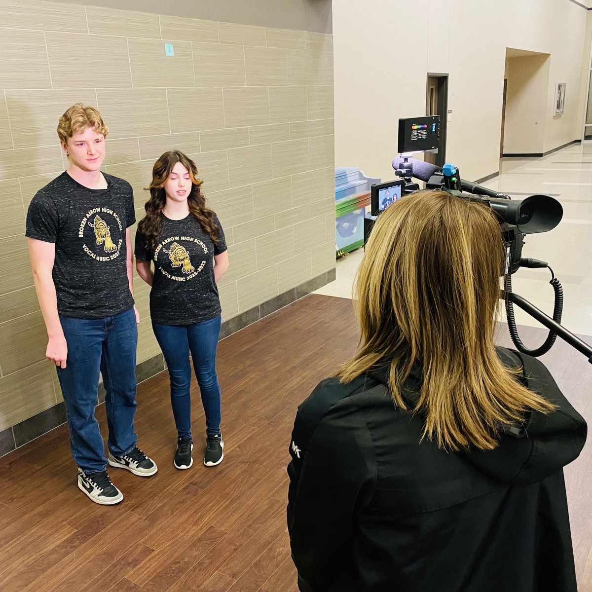 BASchools's tweet photo. Our incredibly talented @BAHSTigers show choir, Tiger Rhythm, is preparing to compete nationally! Check out the story from @NewsOn6 : https://t.co/urXoq4A8YG https://t.co/0SGrOoTV6Y