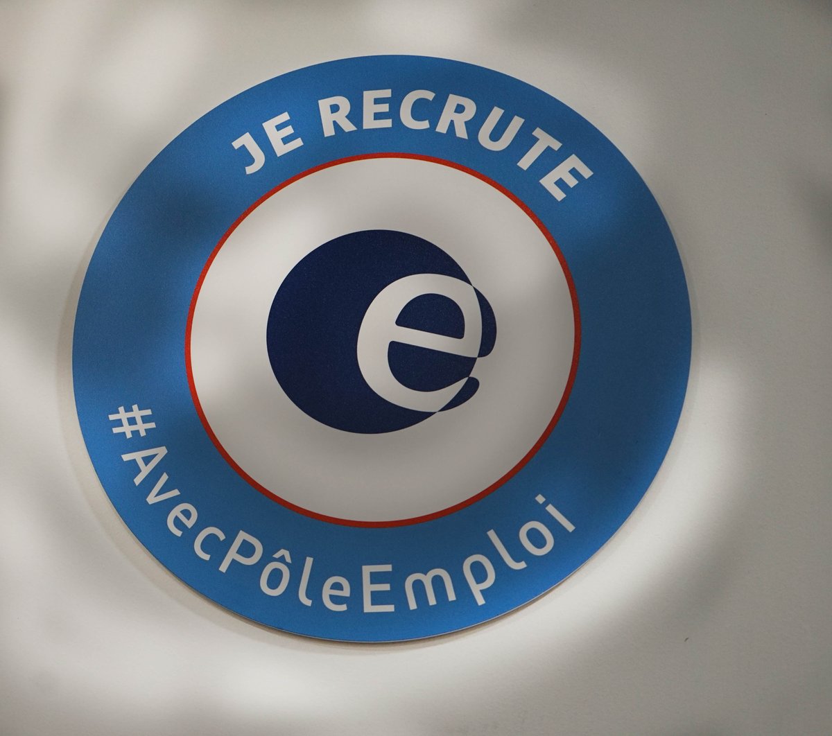 #emploi / Visite ce matin des locaux de #poleemploi à #DammarielesLys. 
🧩L'occasion d'un point sur la mise en adéquation des offres et des demandes en #SeineetMarne
🎧Découverte de nouveaux métiers grâce à la réalité virtuelle 
Plus d'infos : seine-et-marne.gouv.fr/Actualites/Pol…