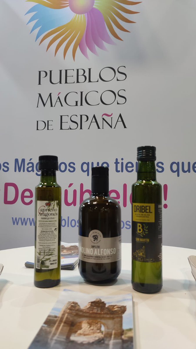 _jaimeolive's tweet photo. El #aove de #Belchite está presente en el expositor de Pueblos Mágicos de España de la Feria Internacional de Turismo (Fitur) #Fitur #aceitedeolivavirgenextra #Belchite #pueblosmagicos #aovearagones https://t.co/Bpetde2Fra